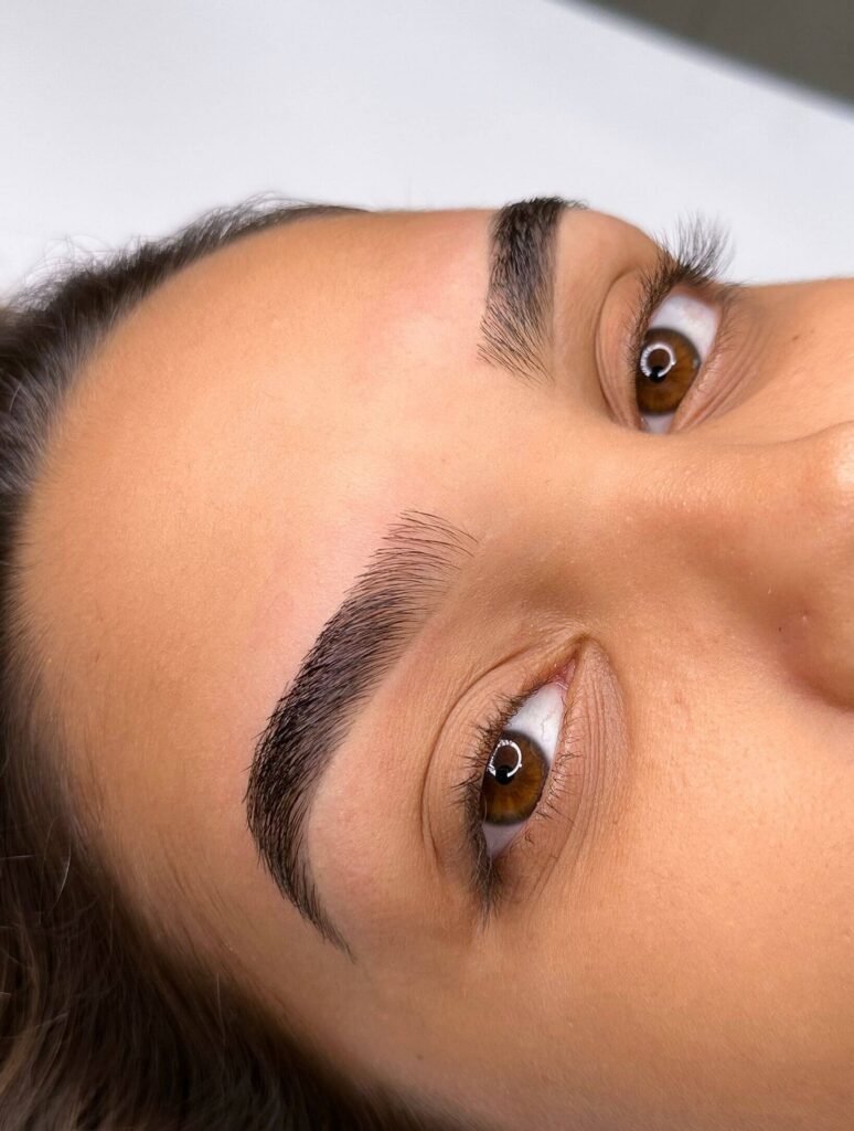 Sobrancelhas Perfeitas image 16